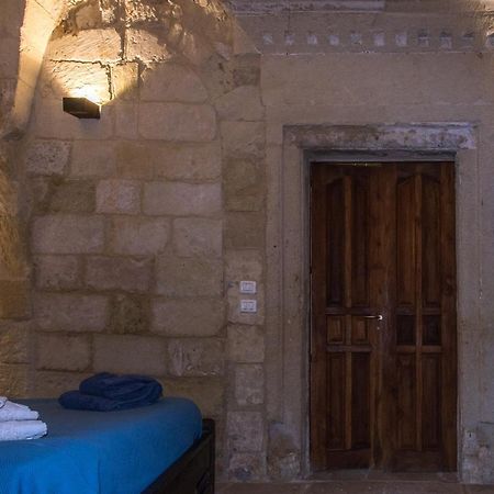 La Dimora Delle Grazie Bed & Breakfast San Cesario di Lecce Exterior foto