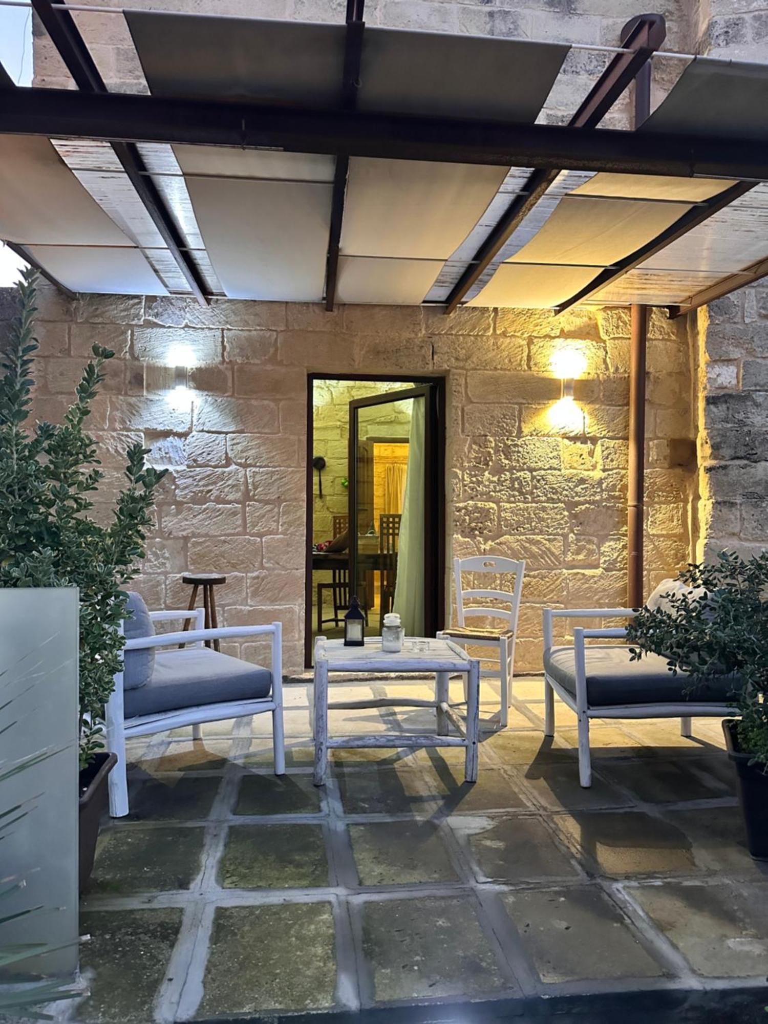 La Dimora Delle Grazie Bed & Breakfast San Cesario di Lecce Exterior foto