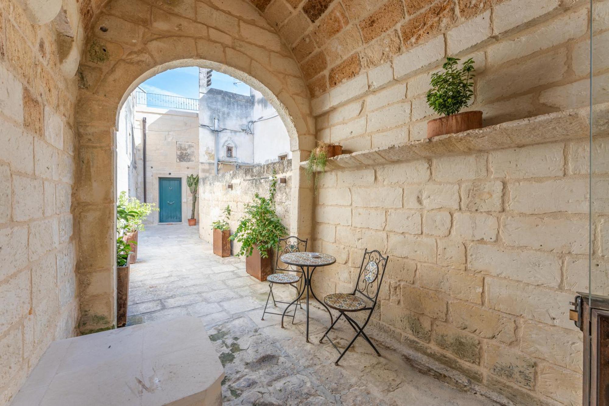 La Dimora Delle Grazie Bed & Breakfast San Cesario di Lecce Exterior foto