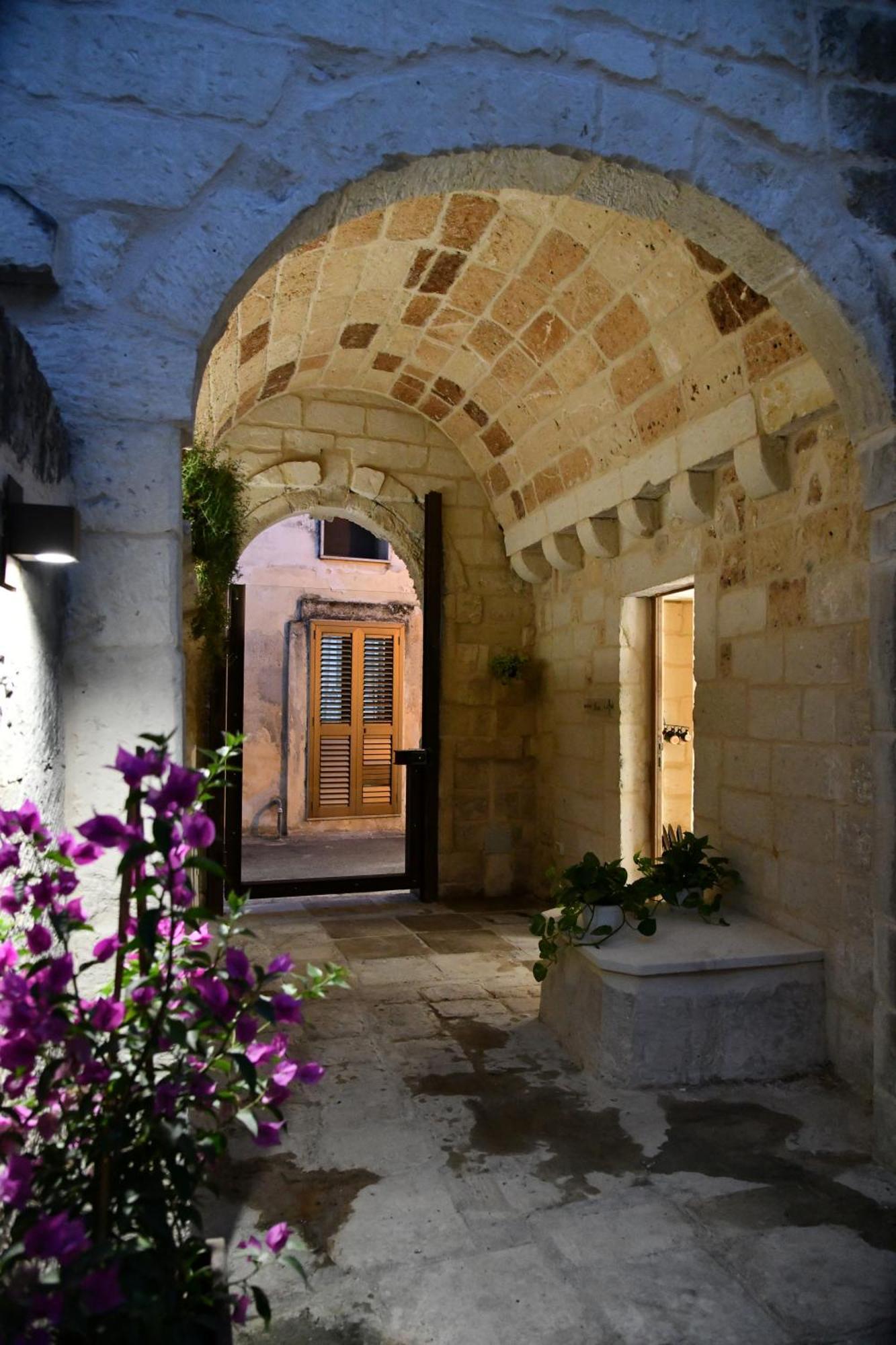 La Dimora Delle Grazie Bed & Breakfast San Cesario di Lecce Exterior foto